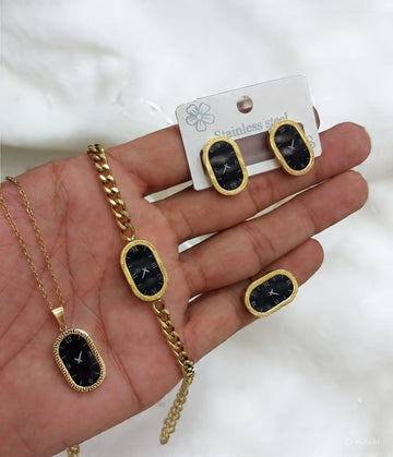 The Timeless Roman Set